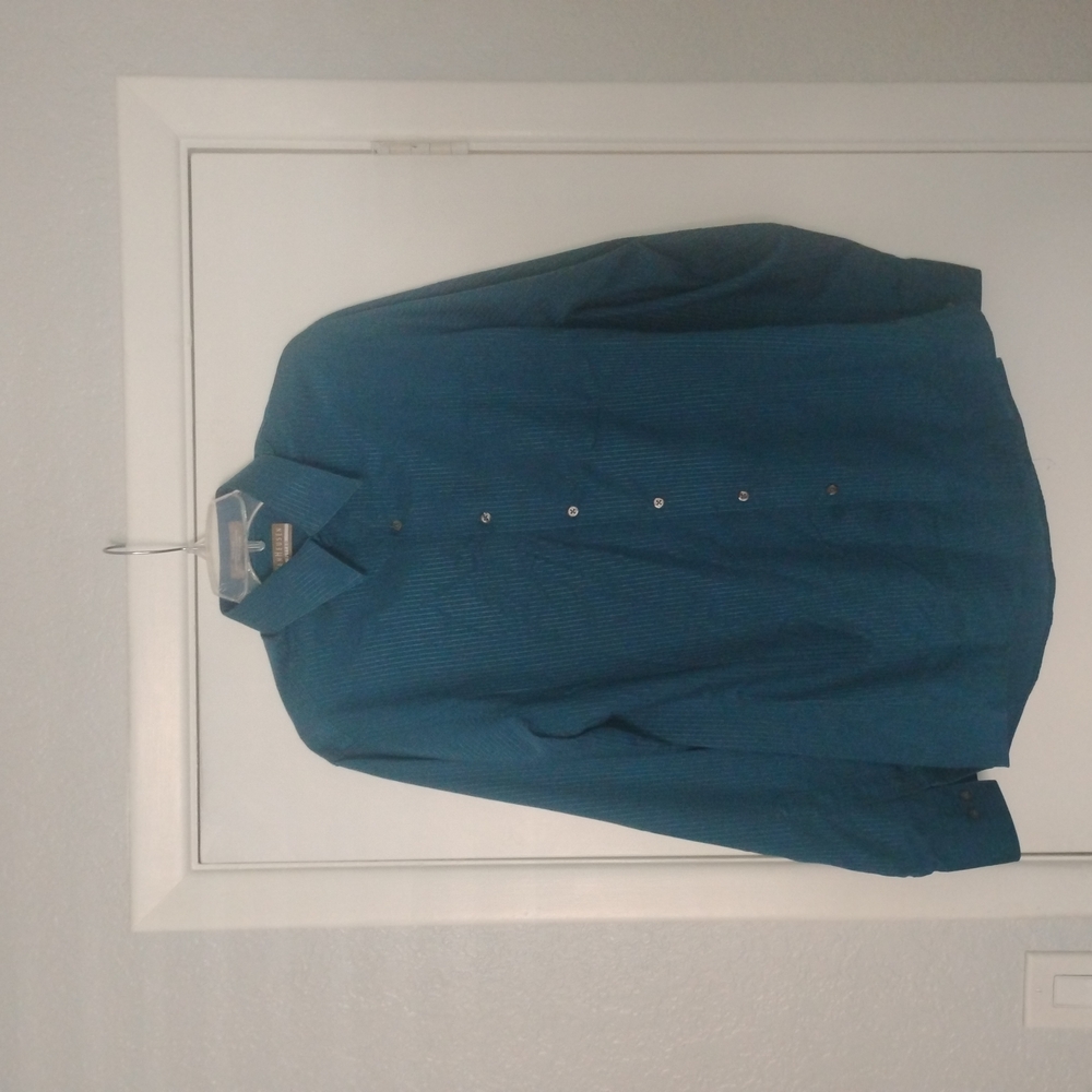 Van Heusen Blue Dress Shirt with Relaxed Fit